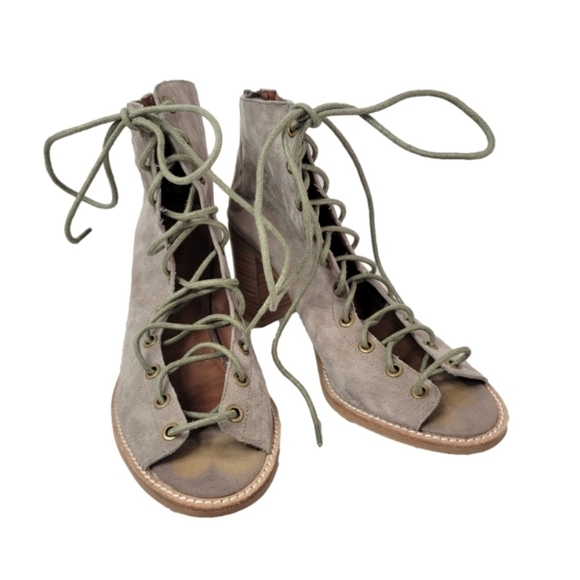 Jeffrey Campbell Cors Peep Toe Chunky Heel Tan Suede Bootie Women’s Size 9.5 - Picture 1 of 16